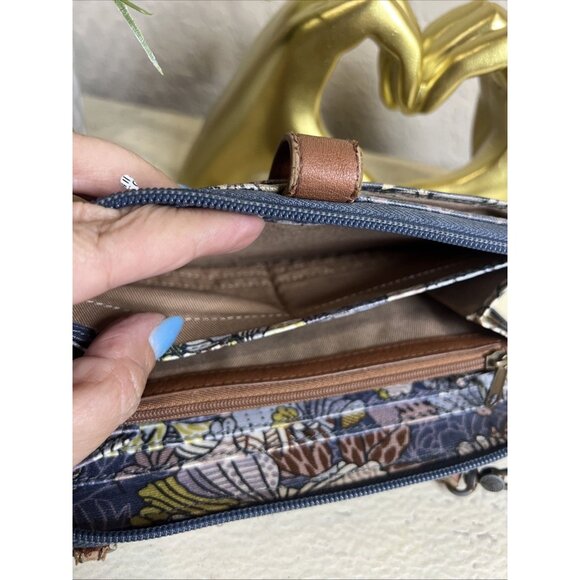 Sakroots Large Smartphone Wristlet Shadow Flower Power Wallet - Picture 7 of 15